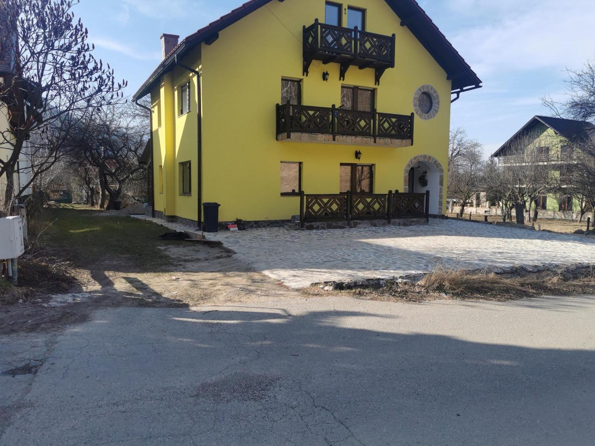 Yellow House Törcsvár Kültér fotó