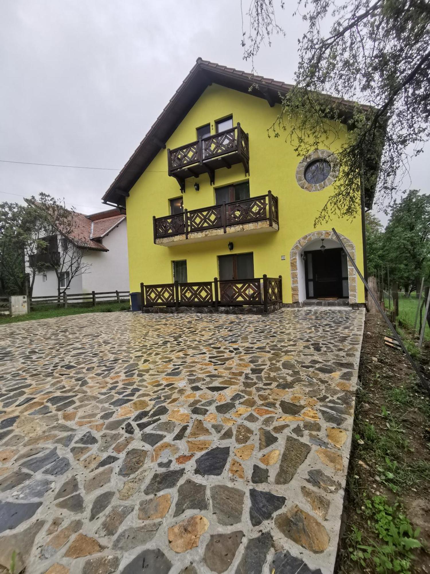 Yellow House Törcsvár Kültér fotó